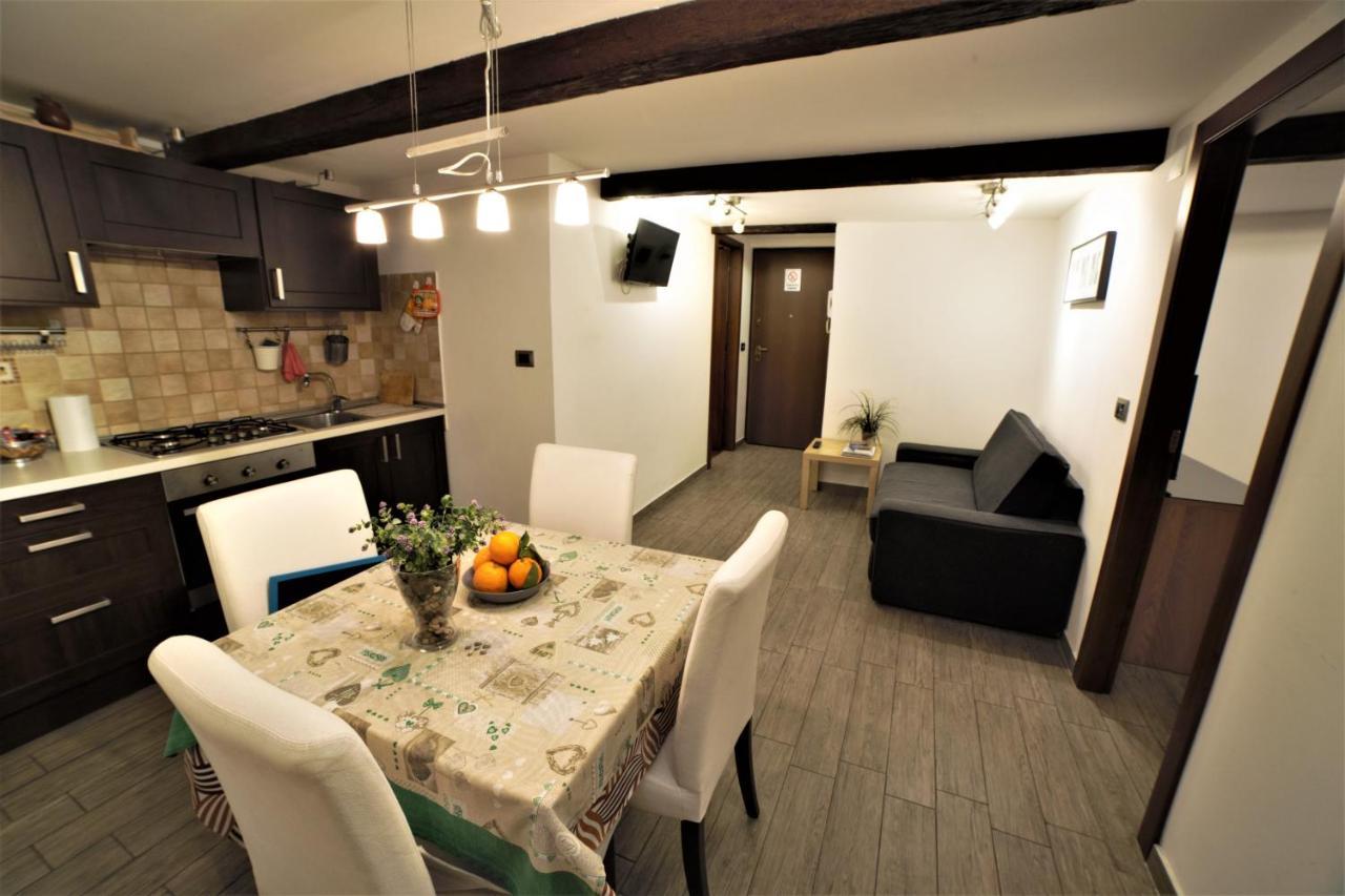 Casa Della Dogana * Syracuse